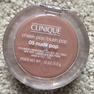 Clinique cheek pop in Nude Pop